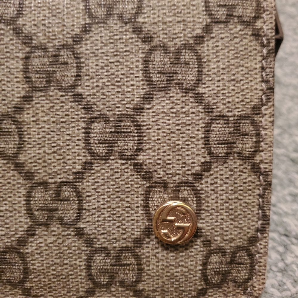 Gucci Wallet - Picture 3 of 10